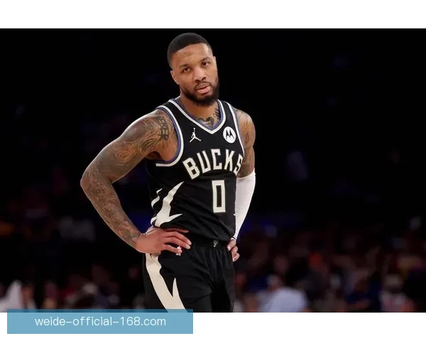 雄鹿出局字母哥发声里弗斯感慨球队健康困扰